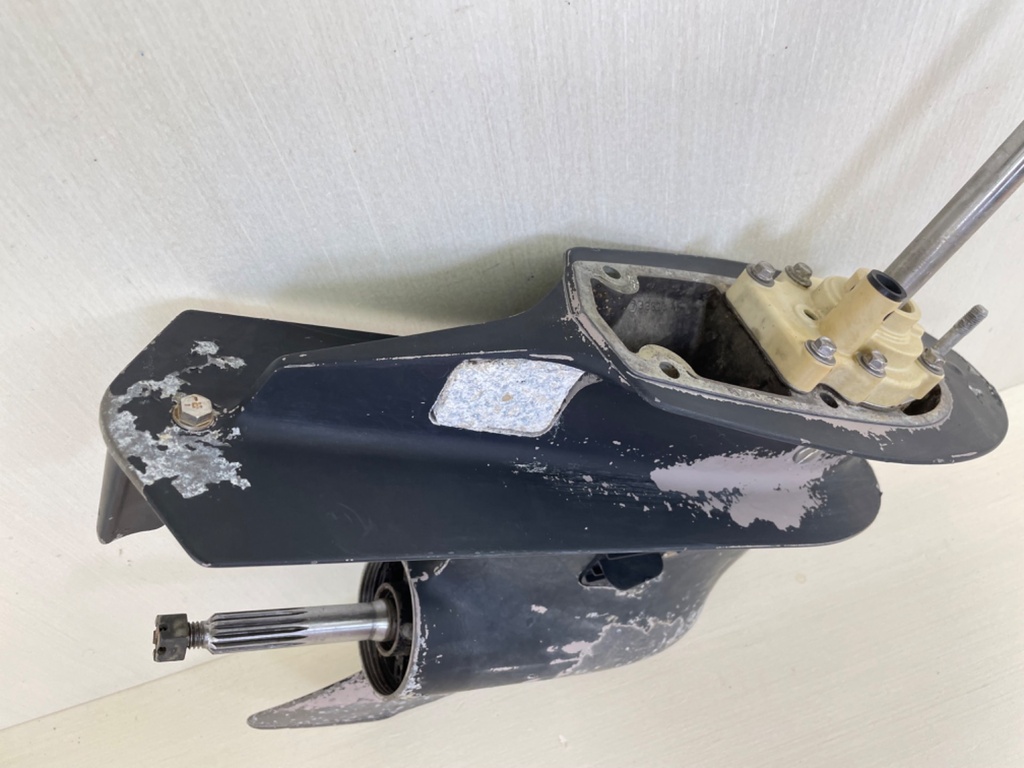1991-2005 Johnson Evinrude 20 25 30 HP Outboard S 15" Lower Unit Gear Case