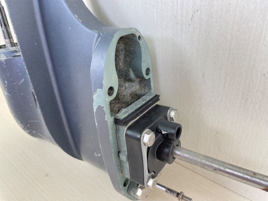 2000-2008 Yamaha 6 8 9.9 HP 4 Stroke Outboard 20" Long Lower Unit Gear Case