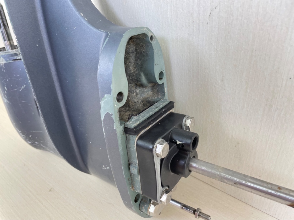 2000-2008 Yamaha 6 8 9.9 HP 4 Stroke Outboard 20" Long Lower Unit Gear Case