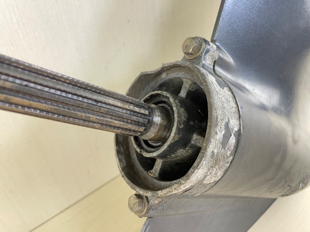 Yamaha 1995-2000 4 Stroke Outboard 20" Lower Unit Gear Case 50HP 62Y-45300-53-8D