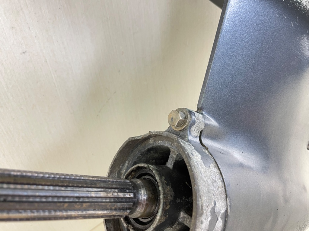 Yamaha 1995-2000 4 Stroke Outboard 20" Lower Unit Gear Case 50HP 62Y-45300-53-8D