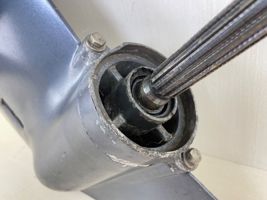 Yamaha 1995-2000 4 Stroke Outboard 20" Lower Unit Gear Case 50HP 62Y-45300-53-8D