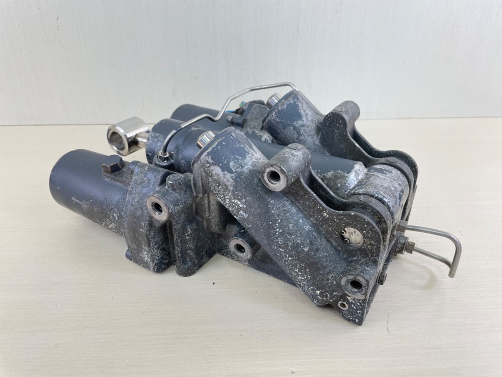 02-18 Yamaha 200 225 250 300 HP 4 Stroke Outboard Power Trim Tilt Unit - Fully Tested