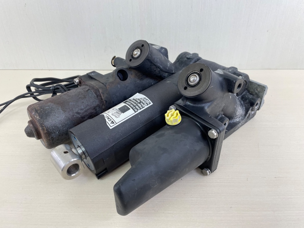 Mercury 135 - 250 HP Optimax EFI Outboard Power Trim & Tilt Unit Assembly - Tested