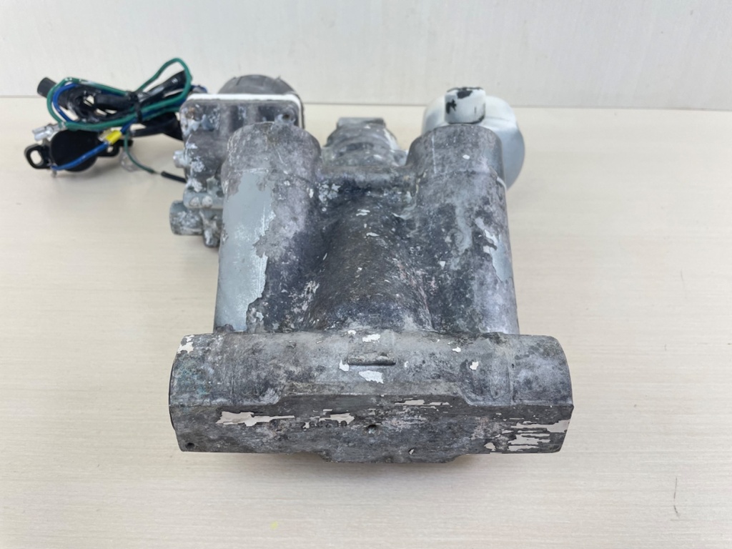 5005115 5007473 5007662 Evinrude Johnson BRP Power Trim & Tilt Unit Assembly