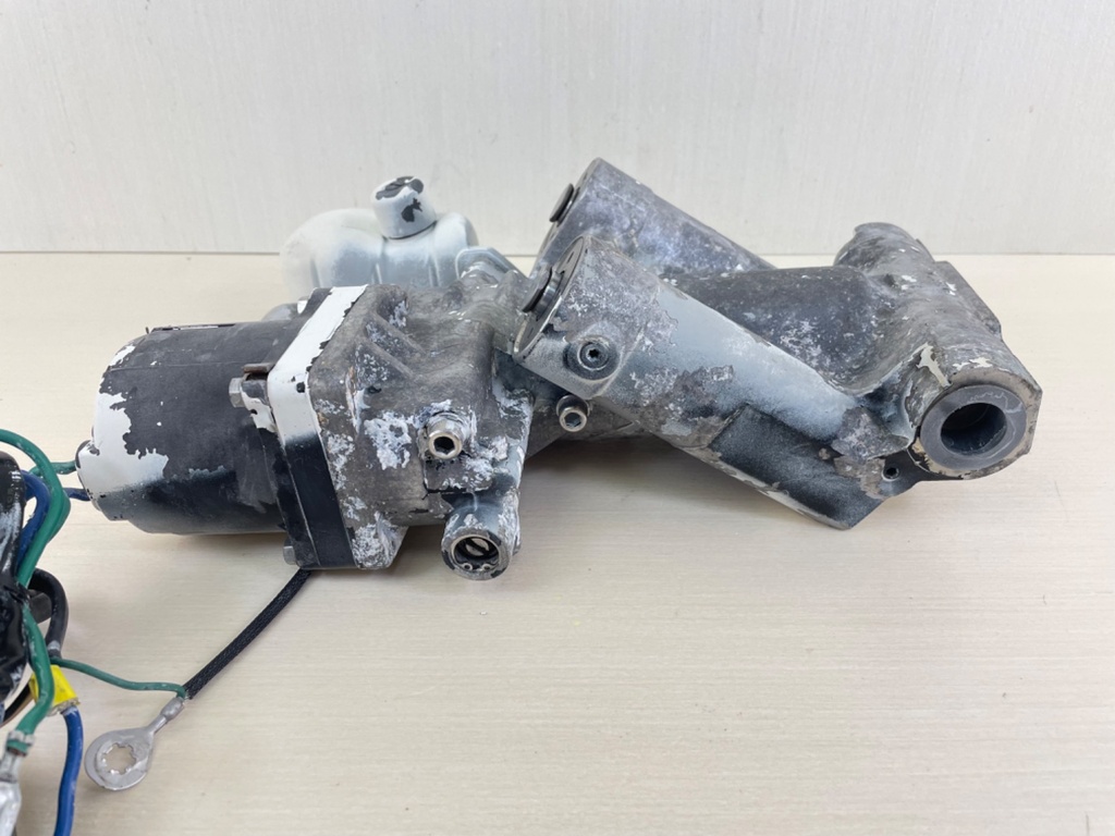 5005115 5007473 5007662 Evinrude Johnson BRP Power Trim & Tilt Unit Assembly