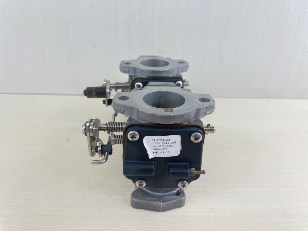 Johnson Evinrude 40 50 HP 2 Stroke Outboard Carburetor Set Top Bottom 338069