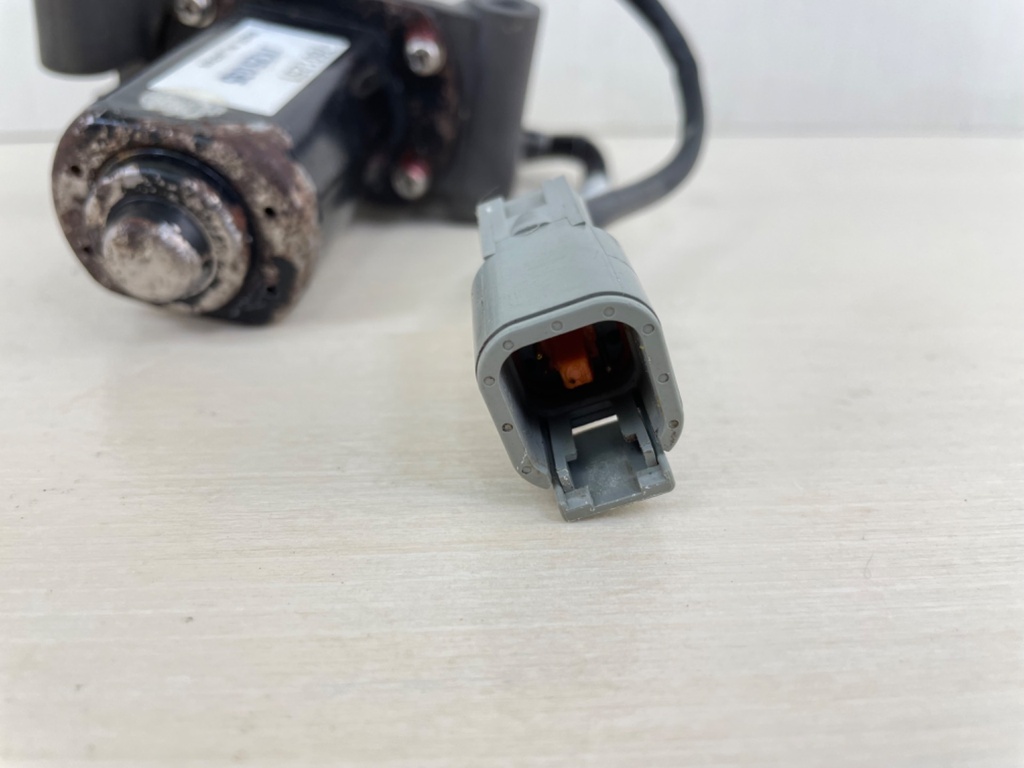 Evinrude BRP Etec Outboard Engine Icon Shift Actuator 587023 0587023