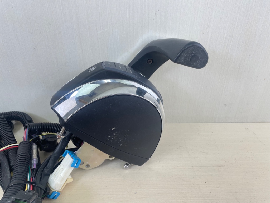 Mercury Marine Slim Binnacle DTS ERC Top Mount Throttle Control 8M0079277