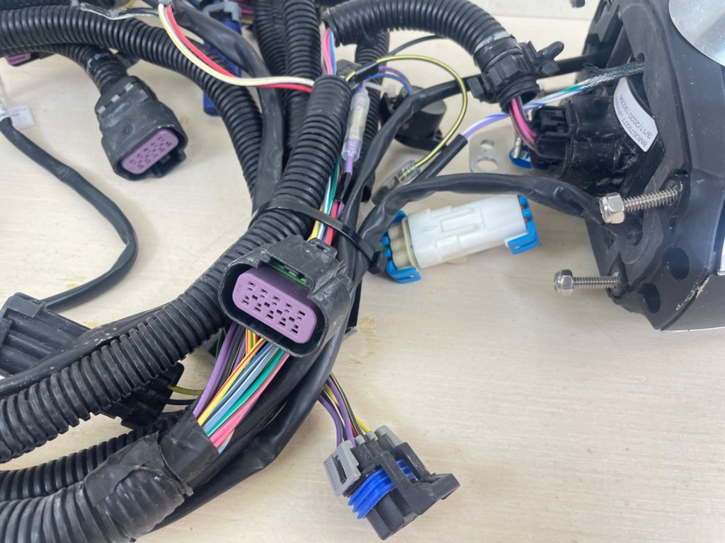 Mercury Marine Slim Binnacle DTS ERC Top Mount Throttle Control 8M0079277