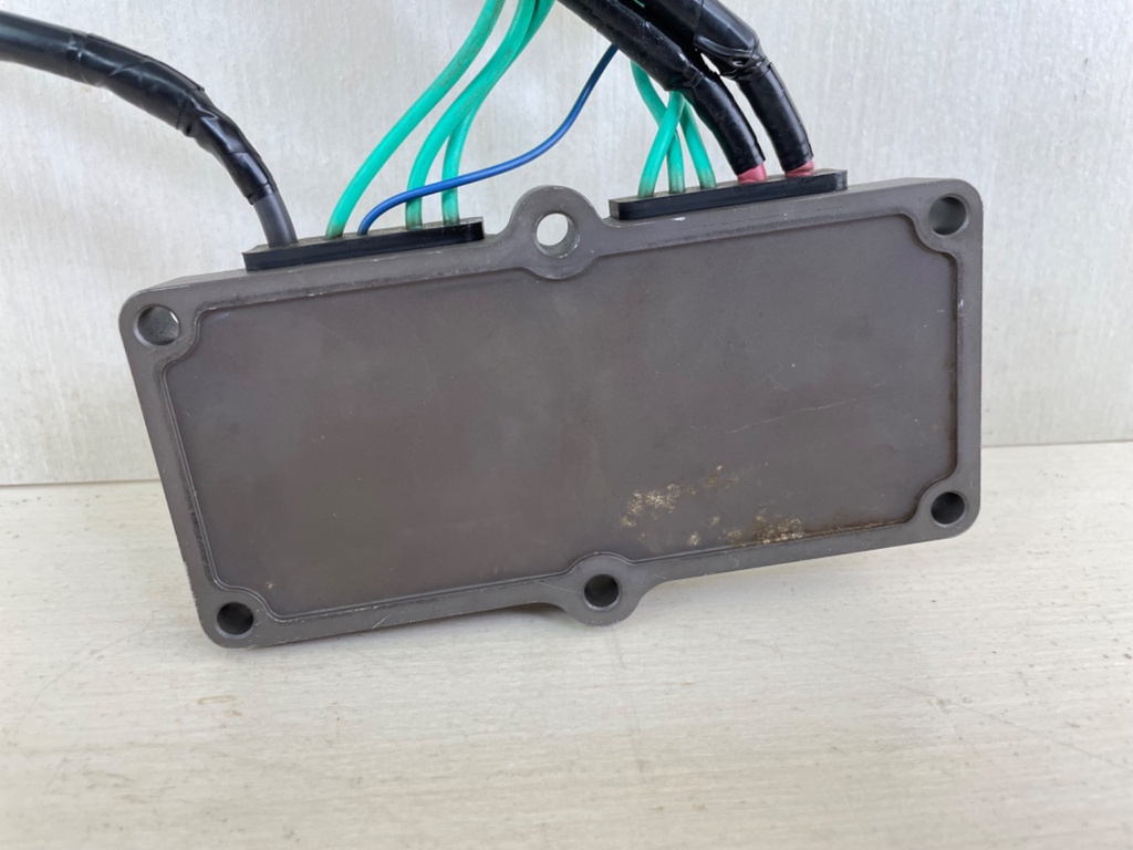 2015 Yamaha 200HP F200 4 Stroke Outboard Rectifier & Regulator Assembly 6DA-81960-00-00