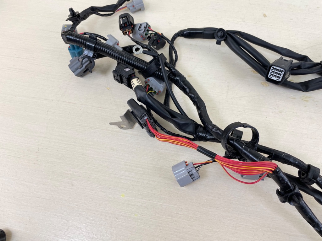 2015 Yamaha 200HP F200 4 Stroke Outboard Engine Wire Harness Assembly 6DA-82590-00-00