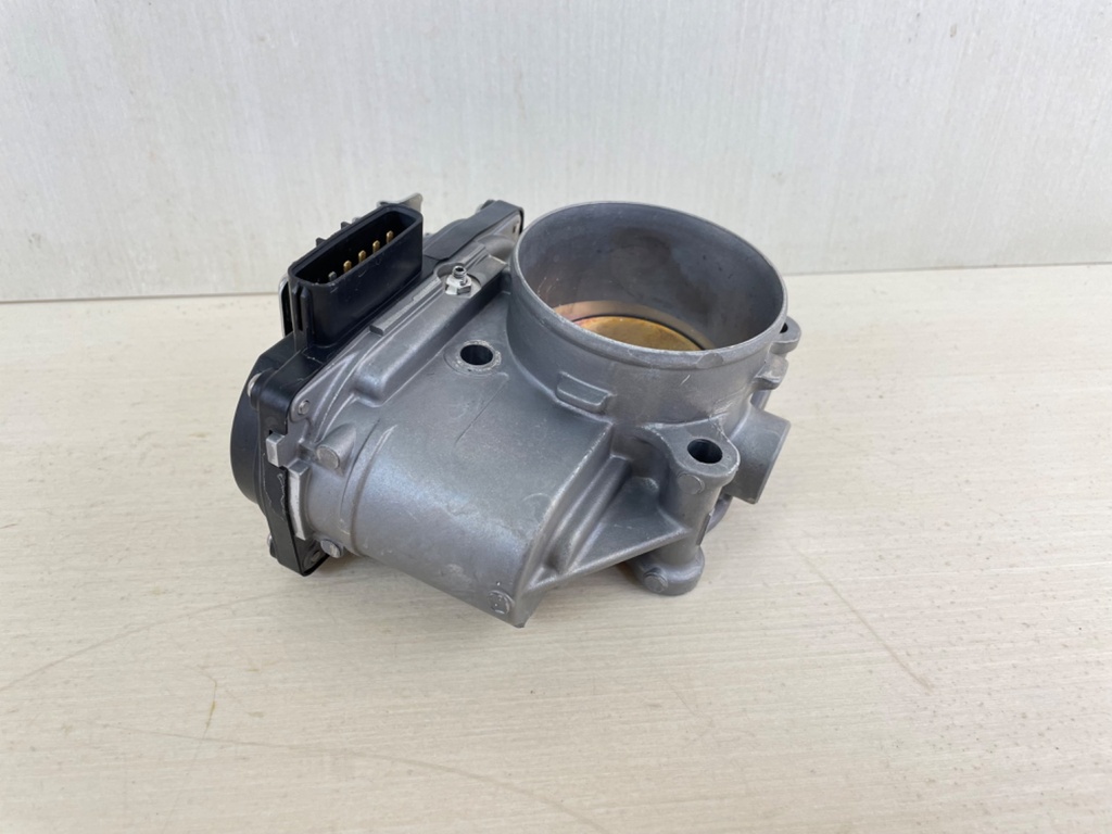 2015 Yamaha 200HP F200 4 Stroke Outboard Throttle Body Assembly 6DA-13751-00-00  