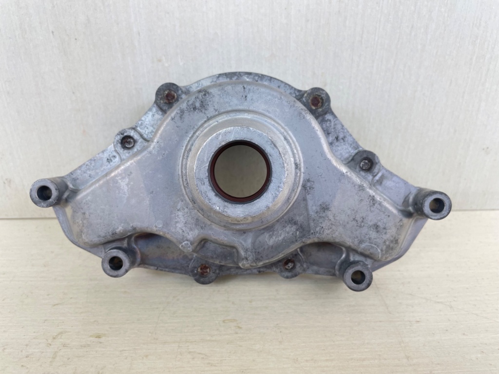 2015 Yamaha 200HP F200 4 Stroke Outboard Oil Pump Assembly 6DA-13300-00-00