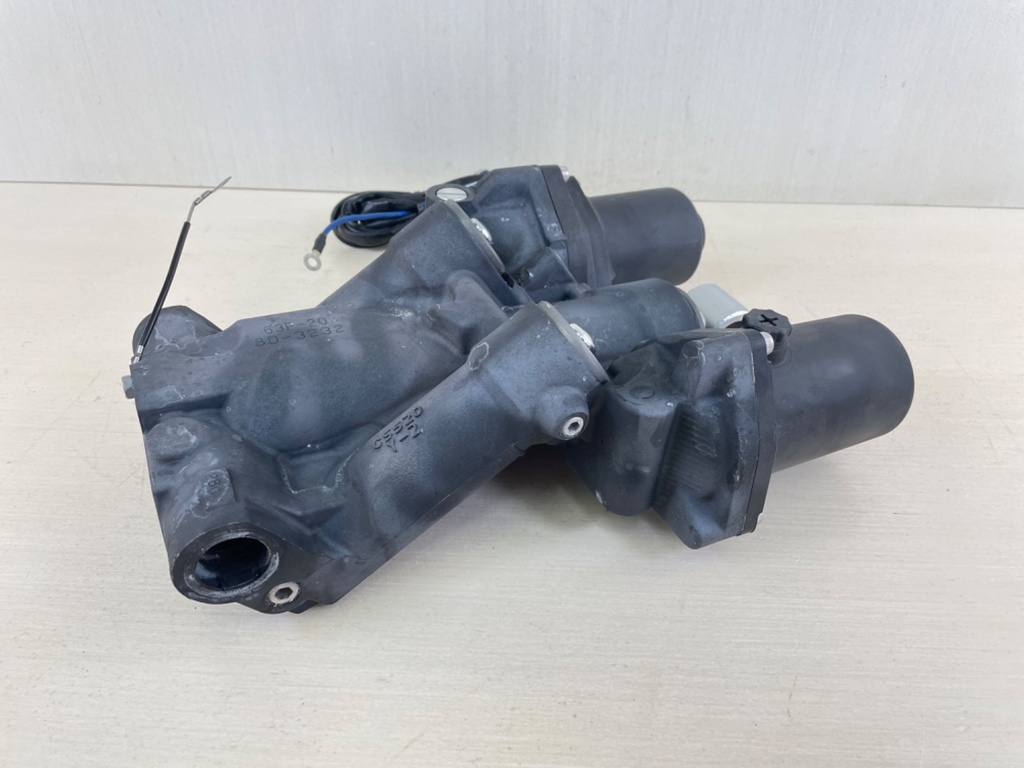 Yamaha 150HP 4 Stroke Outboard Power Trim & Tilt Assembly Unit 63P-43800-03-00 - Great Condition