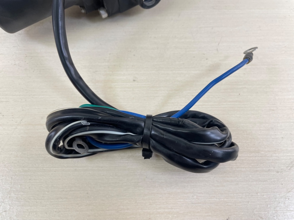 Yamaha 150HP 4 Stroke Outboard Power Trim & Tilt Assembly Unit 63P-43800-03-00 - Great Condition