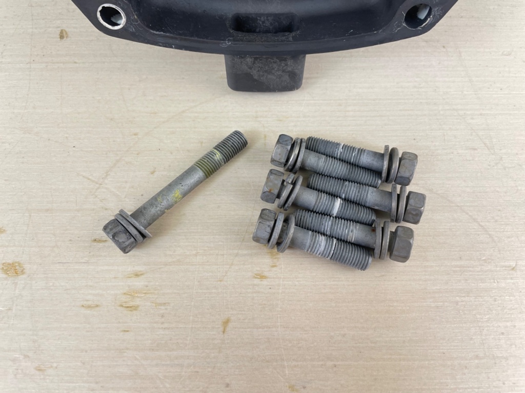 2015 Yamaha 200HP F200 4 Stroke Outboard Exhaust Guide Assembly 63P-41137-04-CA  