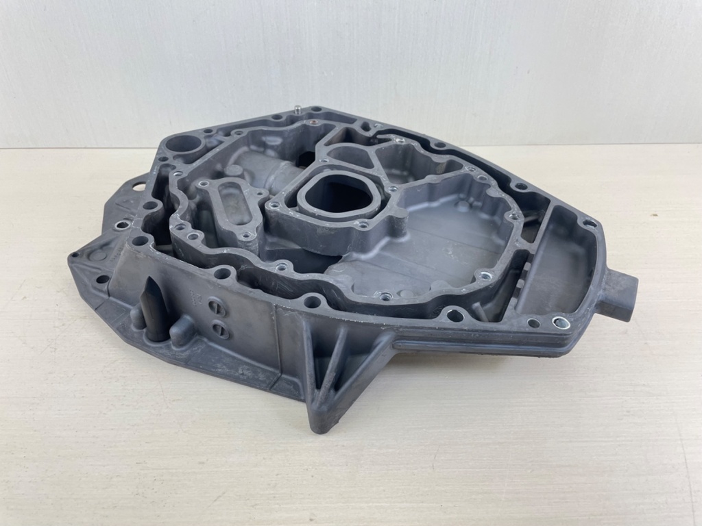 2015 Yamaha 200HP F200 4 Stroke Outboard Exhaust Guide Assembly 63P-41137-04-CA  