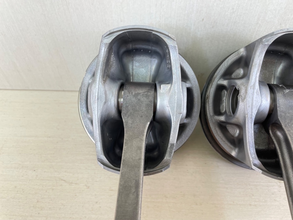 2018 Yamaha 200HP F200 4 Stroke Outboard Piston & Connecting Rod Set 6DA-11631-10-94