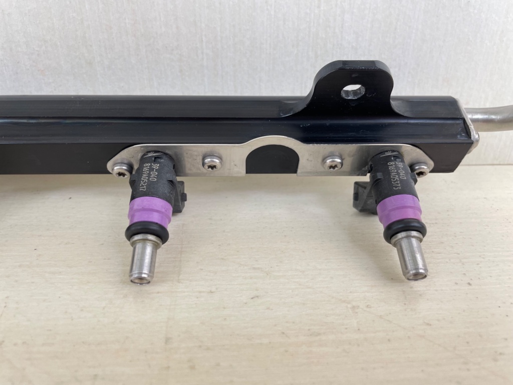 Mercury 200 225 250 275 300 HP L6 Verado Fuel Rail Assembly With Injectors