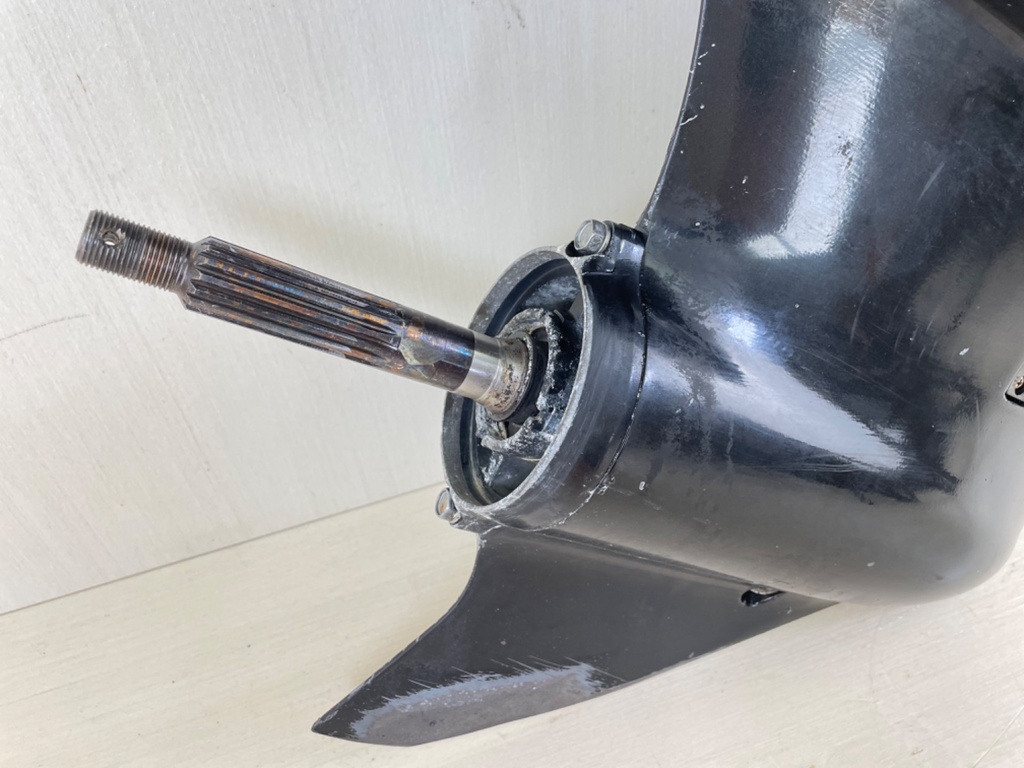 2002-2011 Suzuki DF 115 140 HP 4 Stroke 25" Lower Unit Gear Case Counter