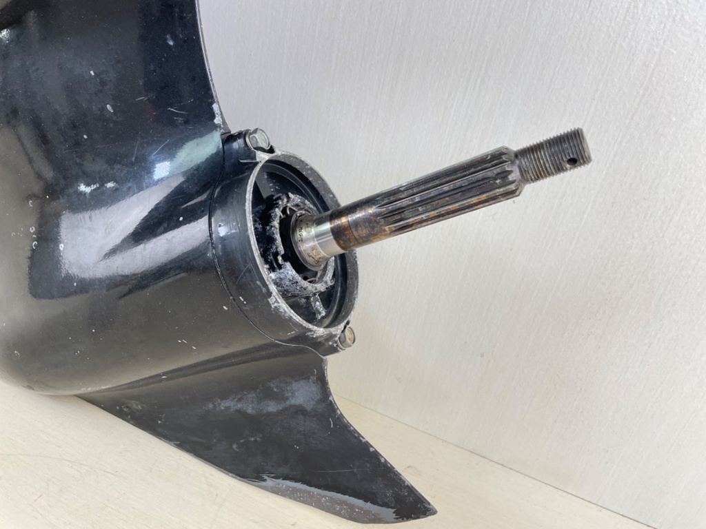 2002-2011 Suzuki DF 115 140 HP 4 Stroke 25" Lower Unit Gear Case Counter