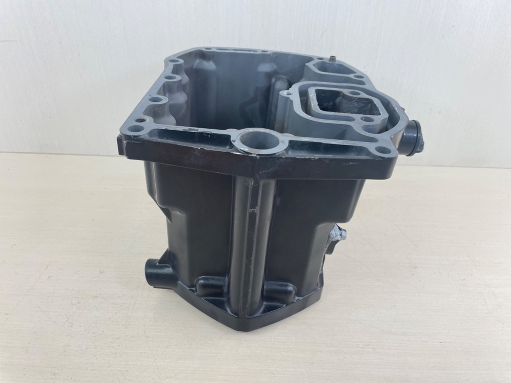 2005 Suzuki 140HP DF140 4 Stroke Outboard Oil Pan Assembly 11501-90J04-0EP