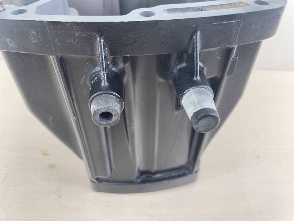 2005 Suzuki 140HP DF140 4 Stroke Outboard Oil Pan Assembly 11501-90J04-0EP