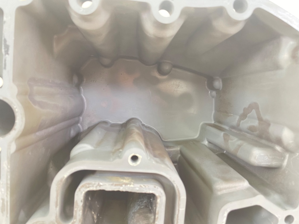 2005 Suzuki 140HP DF140 4 Stroke Outboard Oil Pan Assembly 11501-90J04-0EP