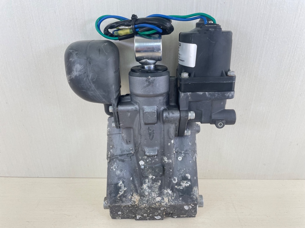 2002-2011 Suzuki DF140 140HP 4 Stroke Outboard Power Trim Tilt Unit 48503-92J04 