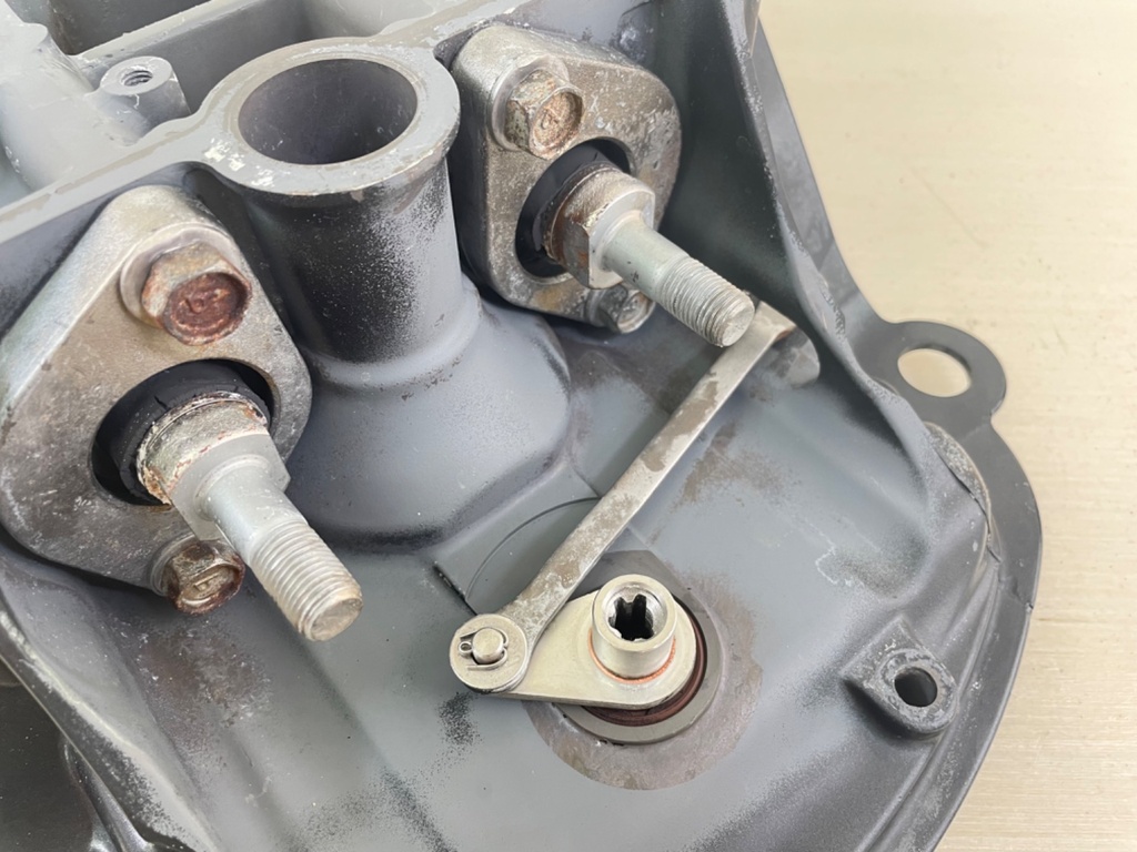 51110-90843-0EP Suzuki 2002-2011 Outboard Engine Holder Set DF 90 115 140 HP