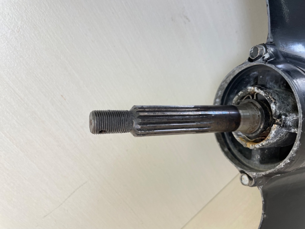 2002-2011 Suzuki DF 115 140 HP 4 Stroke Outboard 25" Lower Unit Gear Case RH