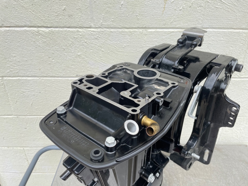 2009 Mercury 25HP 4 Stroke Outboard Long Mid-Section Swivel Bracket Steering Arm 