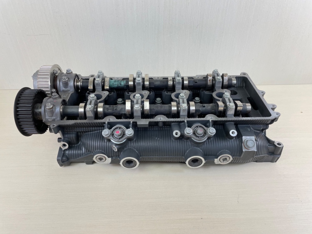 2012 + Yamaha F 350 HP Outboard Starboard Side Cylinder Head Assembly 6AW-W009C-01-9S