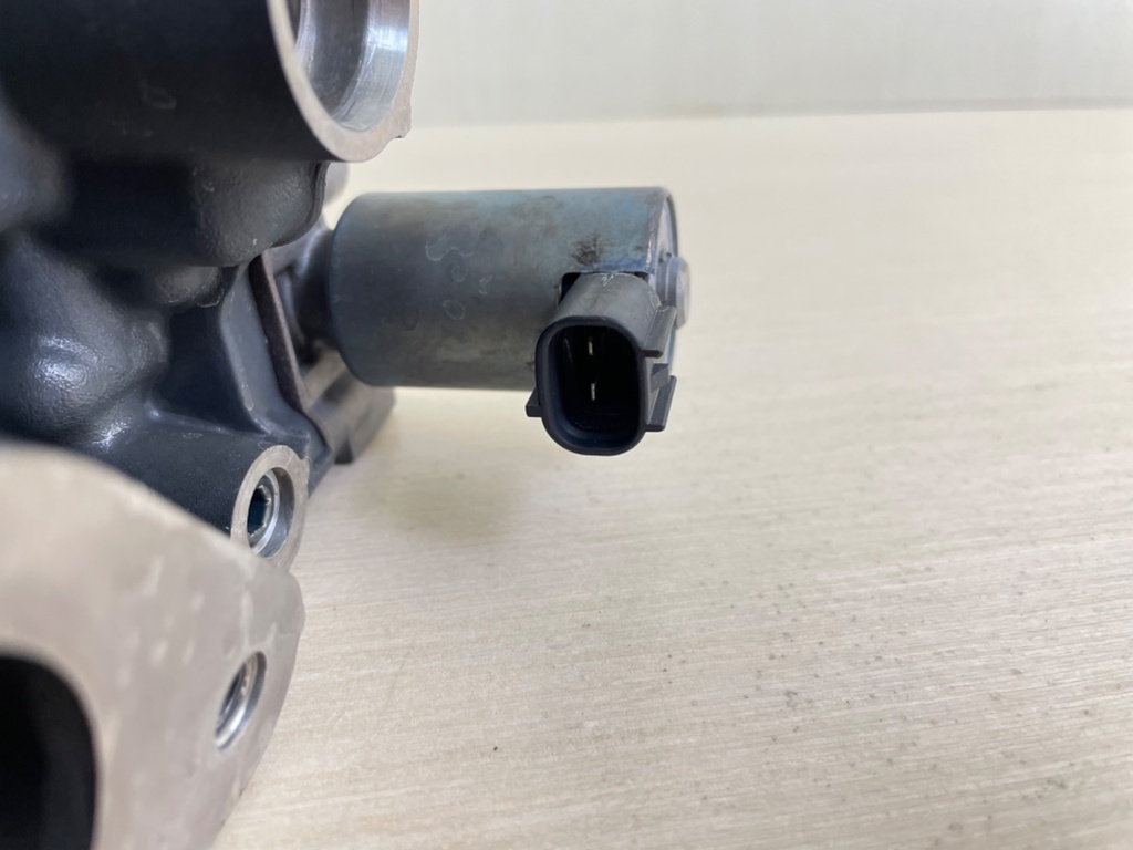 2012 + Yamaha F 350 HP Outboard Starboard Side Cylinder Head Assembly 6AW-W009C-01-9S