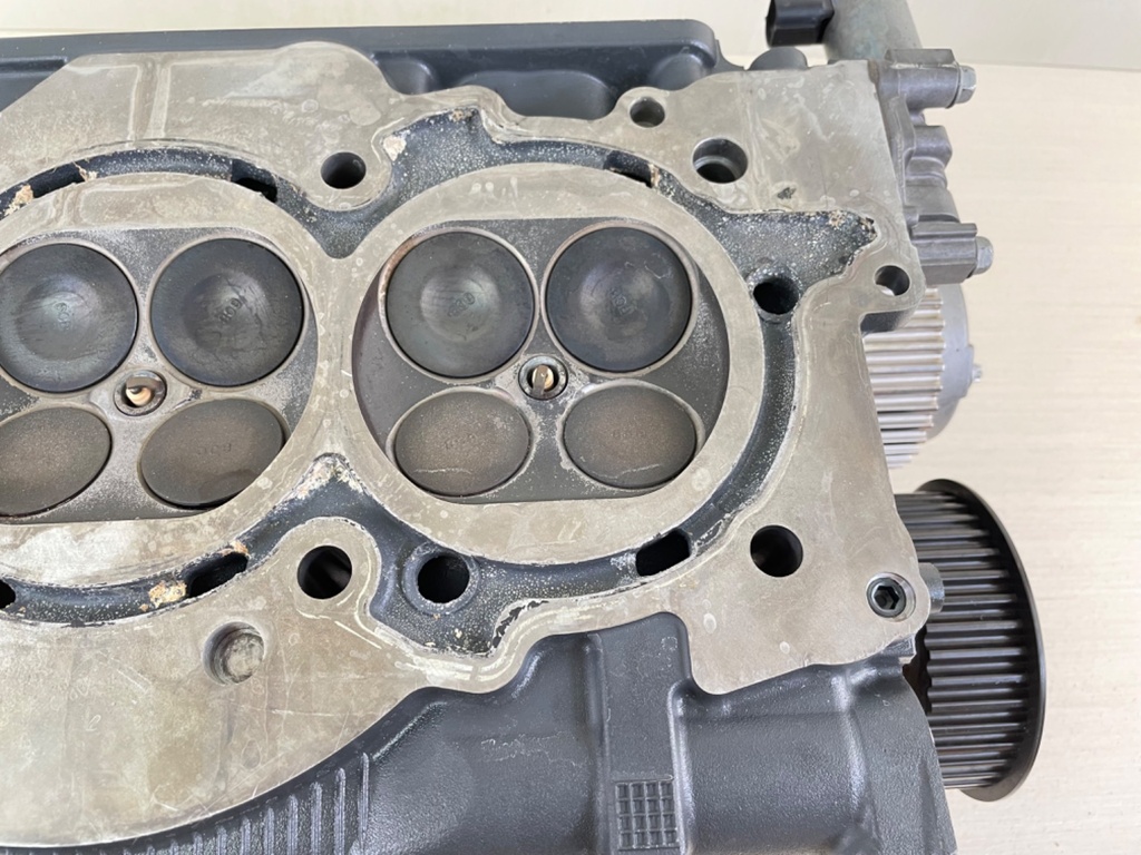 2012 + Yamaha F 350 HP Outboard Starboard Side Cylinder Head Assembly 6AW-W009C-01-9S