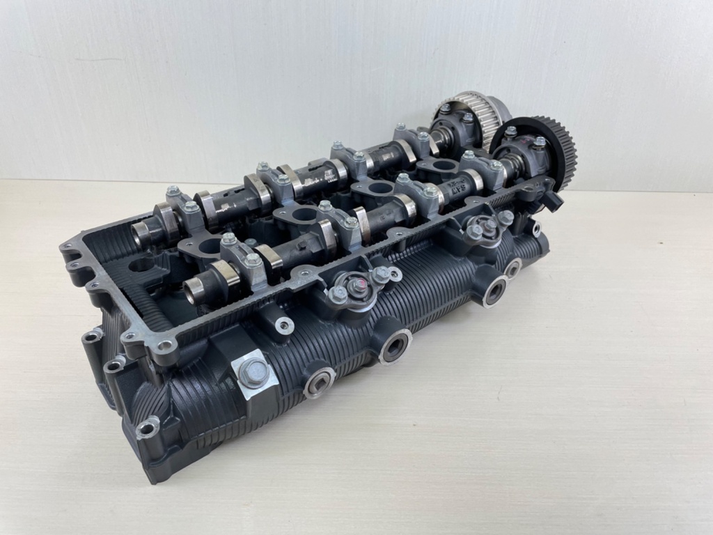 2012 + Yamaha F 350 HP Outboard Port Side Cylinder Head Assembly 6AW-W009A-01-9S