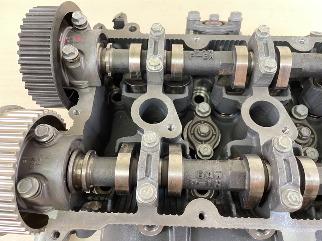 2012 + Yamaha F 350 HP Outboard Port Side Cylinder Head Assembly 6AW-W009A-01-9S