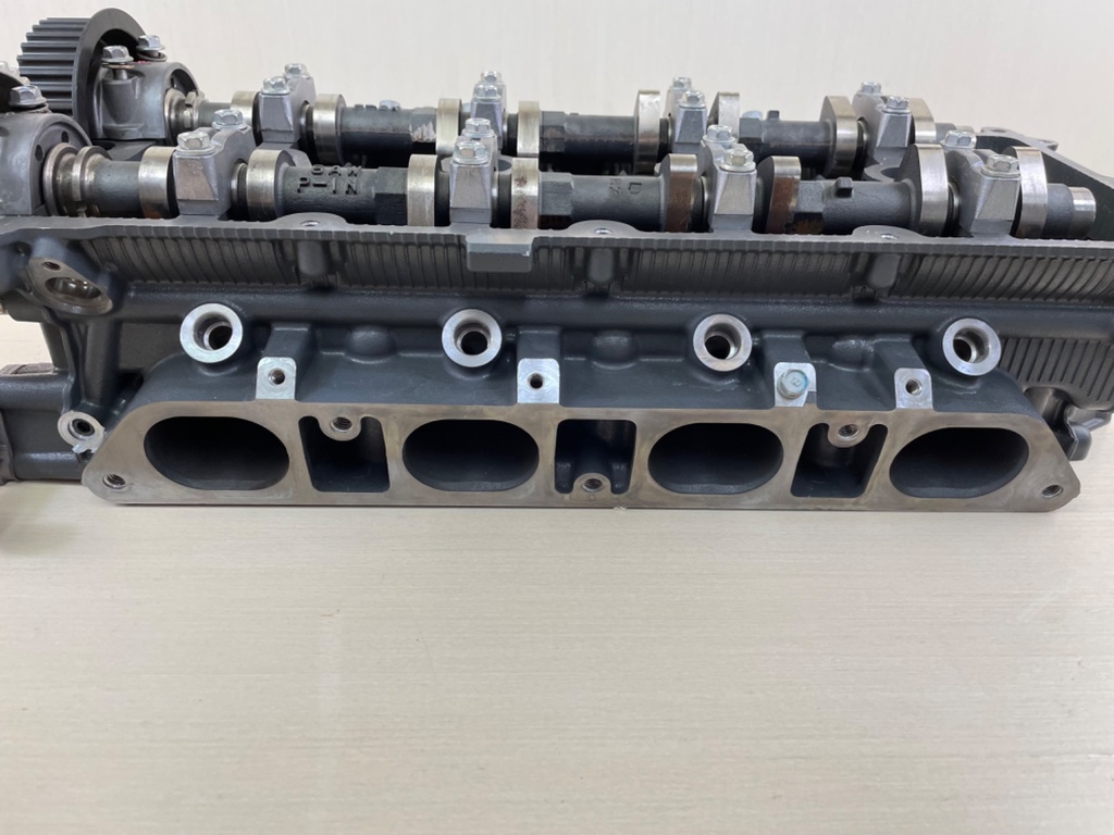 2012 + Yamaha F 350 HP Outboard Port Side Cylinder Head Assembly 6AW-W009A-01-9S