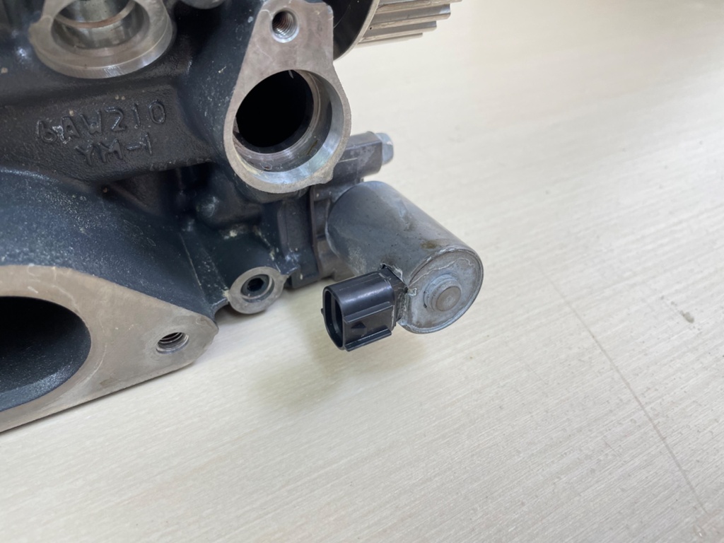 6AW-W009C-01-9S Yamaha F 350 HP Outboard Starboard Side Cylinder Head Assembly 2012+