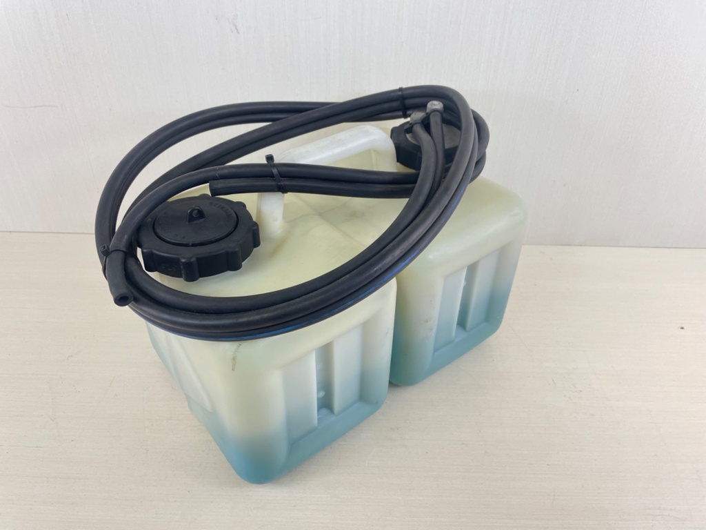 Mercury Marine Outboard Remote Oil Tank 3 Gallon 1257-8742A23 OEM