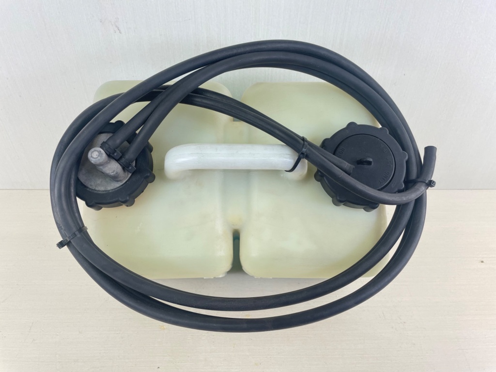 Mercury Marine Outboard Remote Oil Tank 3 Gallon 1257-8742A23 OEM