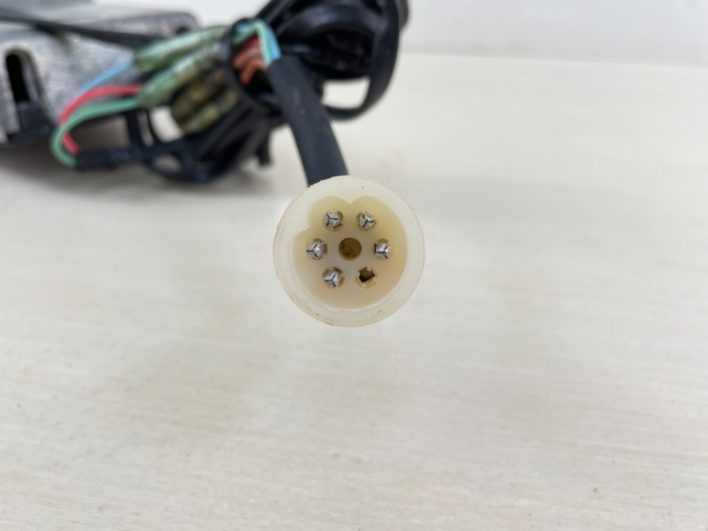 Yamaha 704 Top Mount Control Box Binnacle Assembly Lever - Used