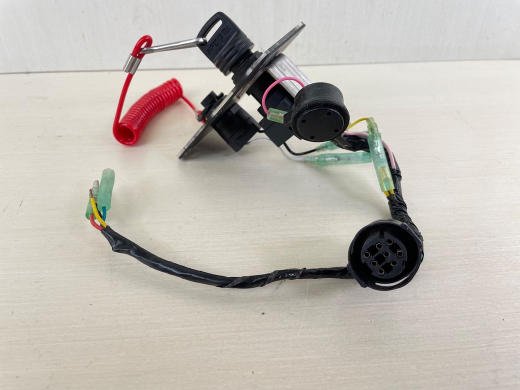 Yamaha Single Engine Key Switch With Key Assembly Panel