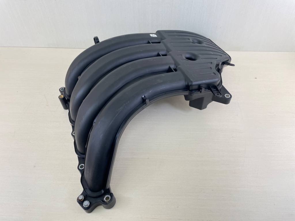 2015 Yamaha 200HP F200 4 Stroke Outboard Air Intake Manifold 6DA-13641-00-00