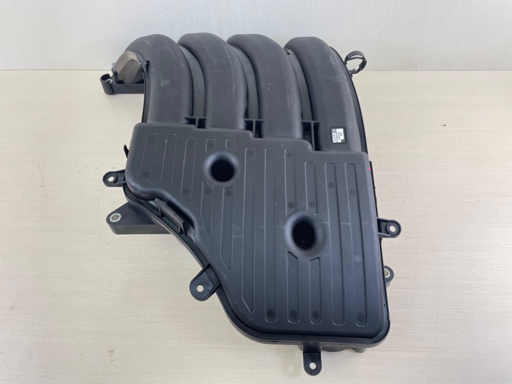 2015 Yamaha 200HP F200 4 Stroke Outboard Air Intake Manifold 6DA-13641-00-00