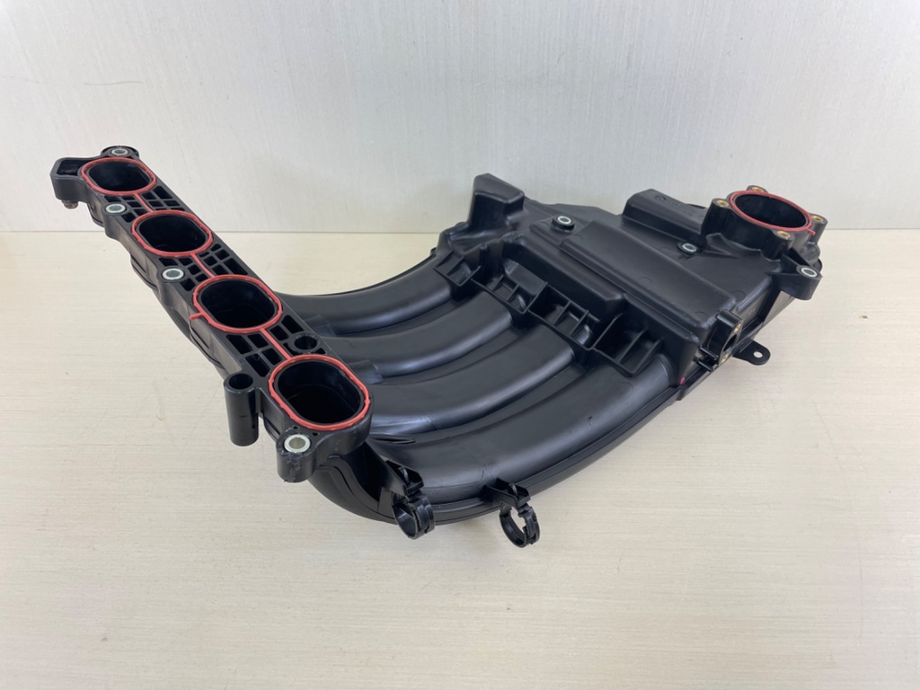 2015 Yamaha 200HP F200 4 Stroke Outboard Air Intake Manifold 6DA-13641-00-00