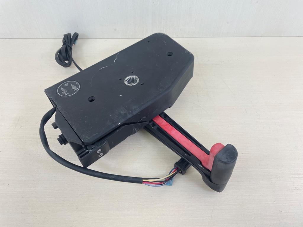 Evinrude Johnson Outboard Engine Side Mount Control Box - No Key