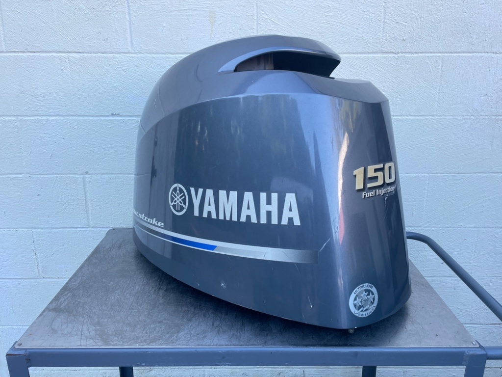 2012-2014 Yamaha F150 150HP 4 Stroke Outboard Top Cover Cowling Hood