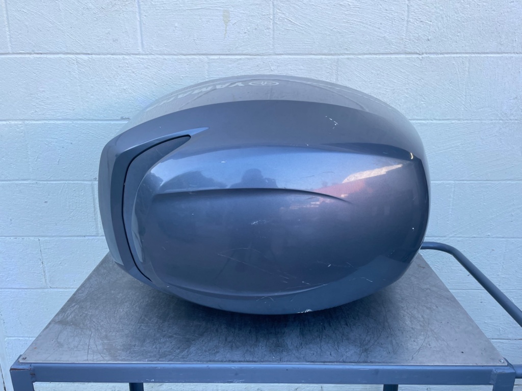 2012-2014 Yamaha F150 150HP 4 Stroke Outboard Top Cover Cowling Hood